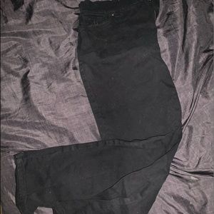 Black skinny legged pants